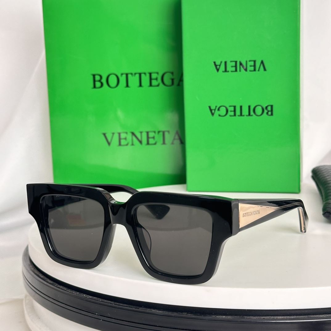 Bottega Veneta Sunglasses